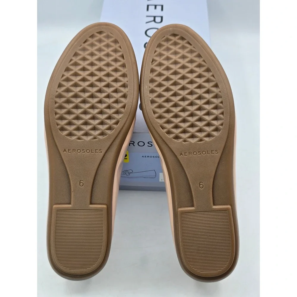 AEROSOLES qty bell